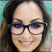 Professora de português, redação, leitura, literatura, espanhol